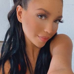 Meet your Posher, Mei li